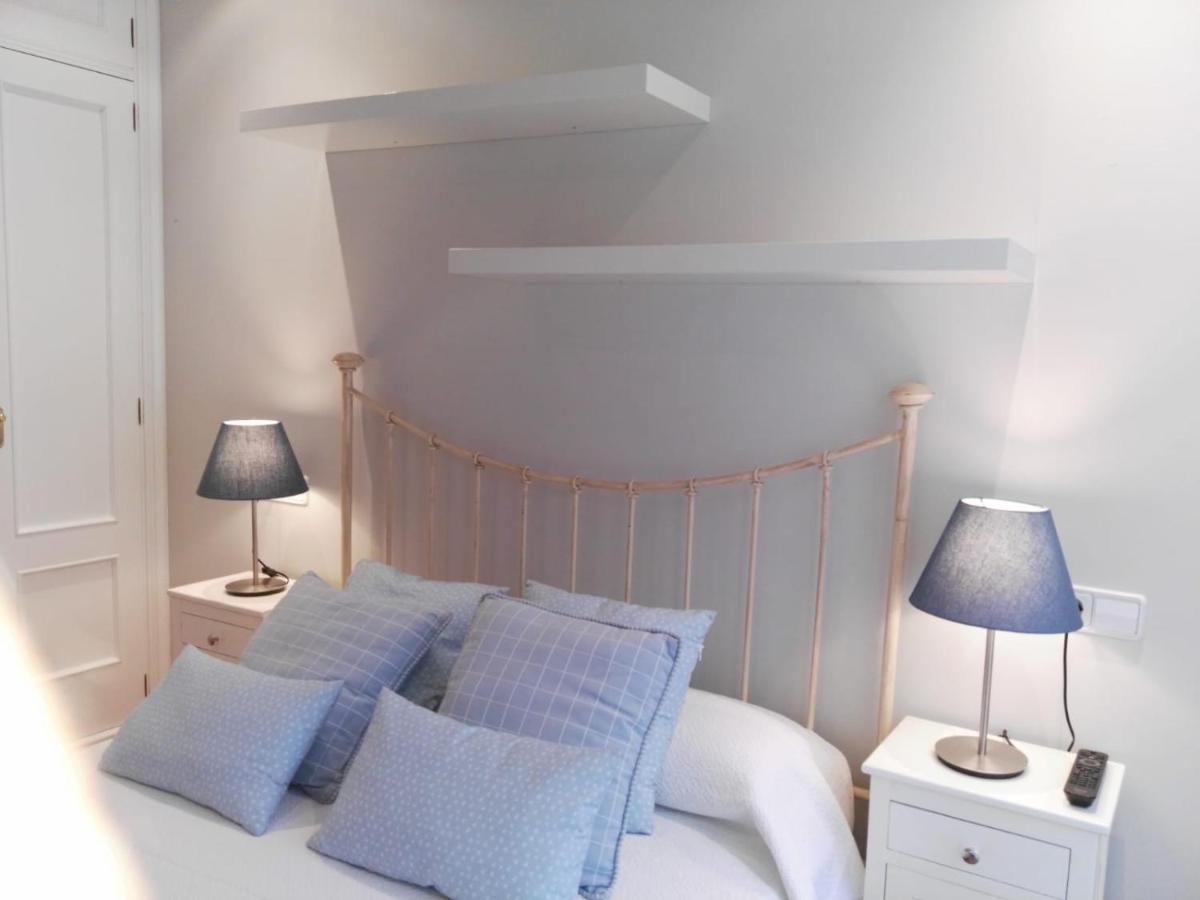 Apartamento Plaza De Espana Ribadeo Esterno foto